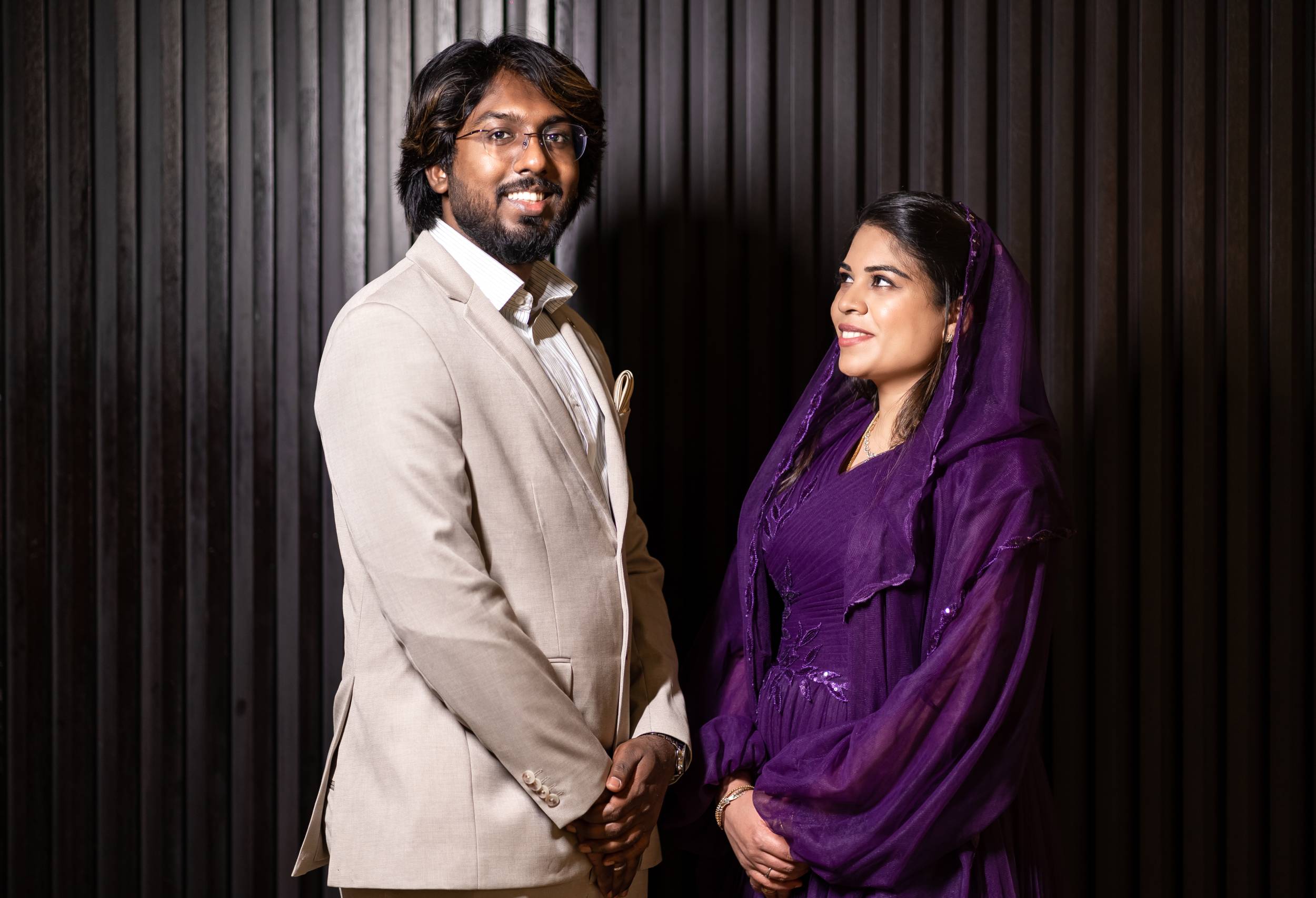 candid photographer in dubai